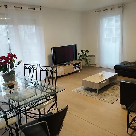 Big , Stade De France à Pied, Paris, Métro , Parking Gratuit Apartamento